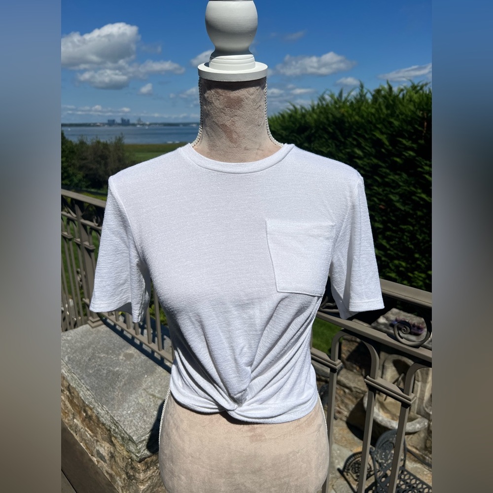Wilfred Free, White Crop Top
